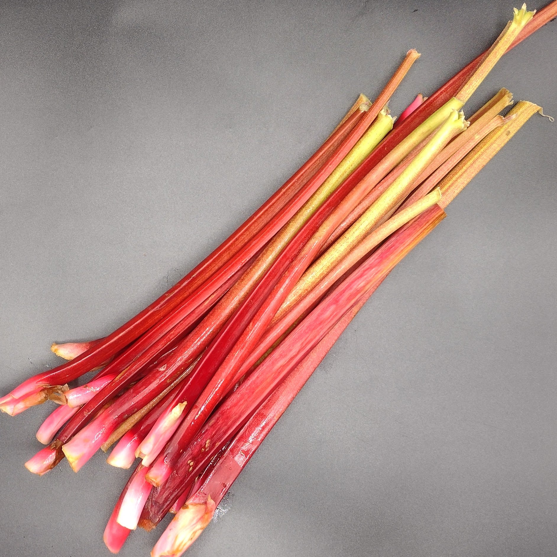 Rhubarb, Organic (approx 454g)