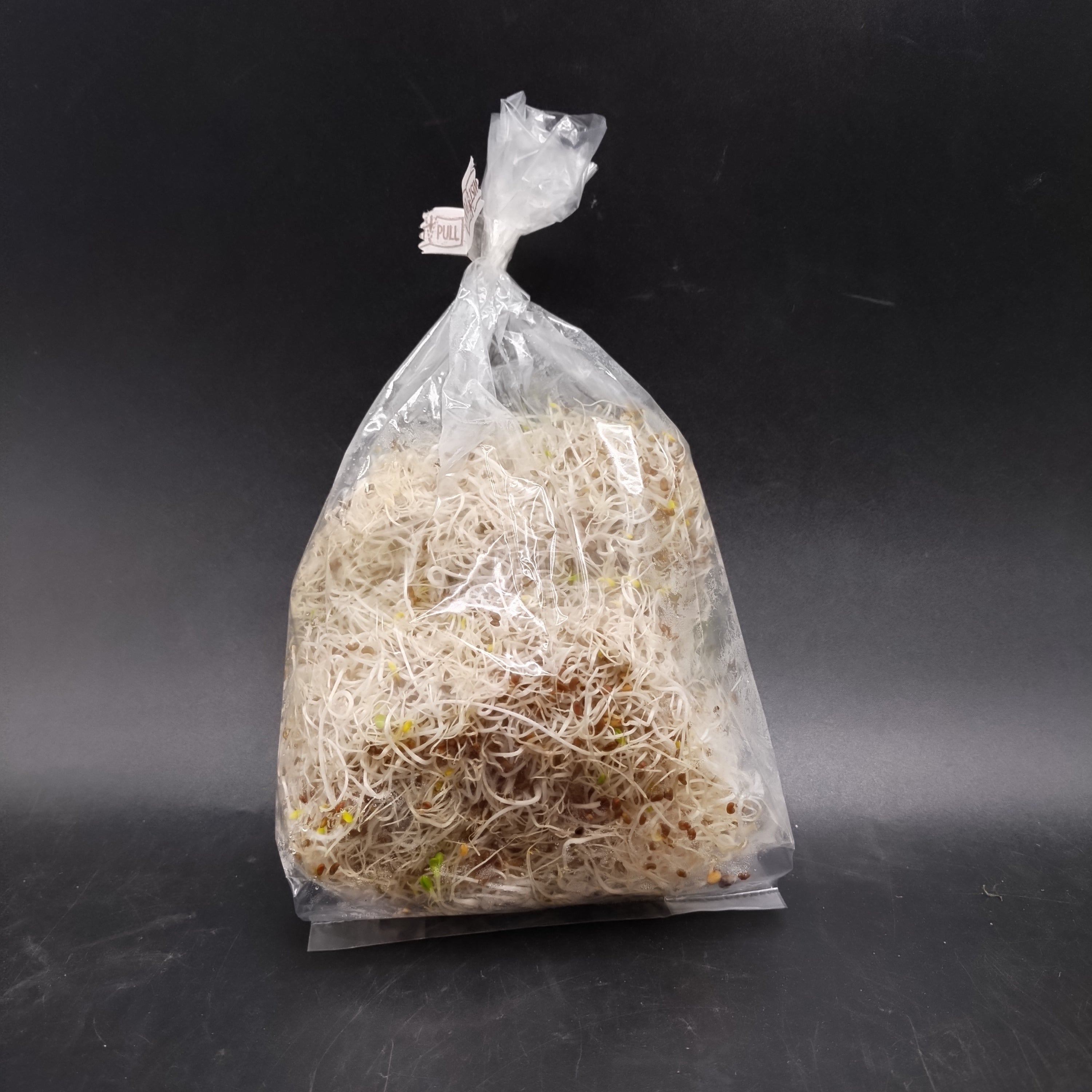 Alfalfa Sprouts (85g) ENJOY SOON