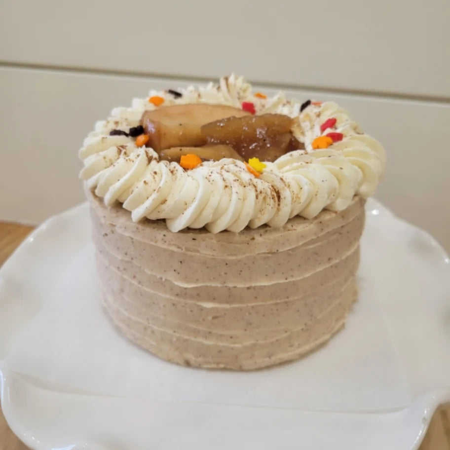Cake, Two Layer Apple Spice (4 inches)